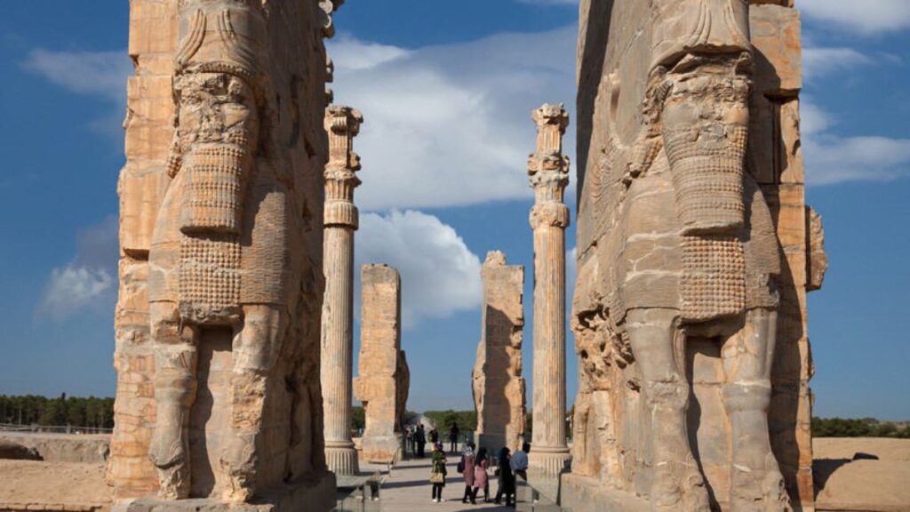 Discovering Ciulioneros: The Hidden Gems of Cultural Heritage